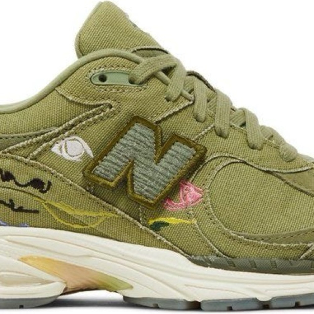 New Balance Kids Olive Sneakers